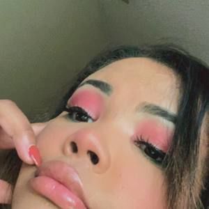 Meet your Posher, Tynehya